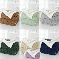 Frazada de Polar con Chiporro de 200 X 180 CMS. – Variedad de Colores Trenzado