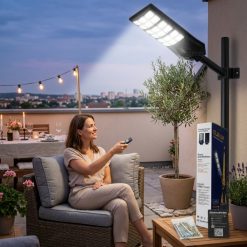 Foco Solar Tipo Poste de 400W. con Soporte y Control Remoto